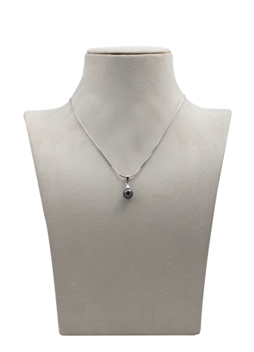 Greyish Pearls Necklace Chain set in Sterling Silver