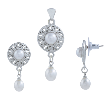 Fresh Water Button Ovel Pearl Pendants Set with Alloy metal JPTP0822