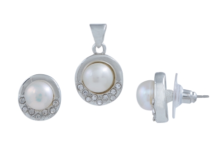 Fresh Water  Pearl Pendants Set with Alloy metal JPTP2508