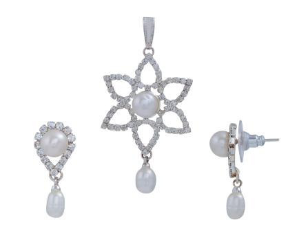 Fresh Water  Pearl Pendants Set with Alloy metal JATP0832