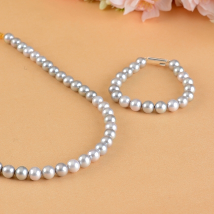 Multi Shade Grey Pearl Necklace and Bracelet