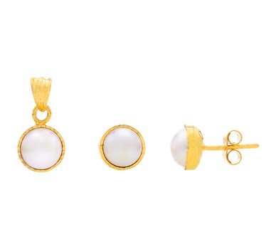 Pearl Full Moon Shaped Earrings & Pendant Set