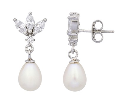 Pearl Drop Hanging Earrings in Silver