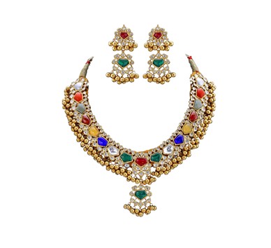Gold Kundan necklace set